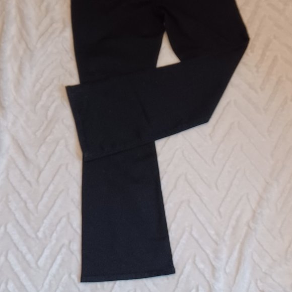 SIGNATURE - Picture 3 of 3